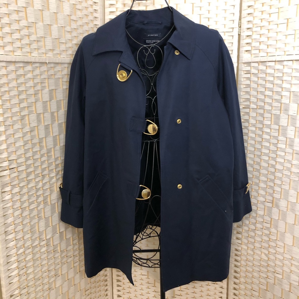 ✅ JOHNS NEW YORK 🤎rain coat - Picture 2 of 8